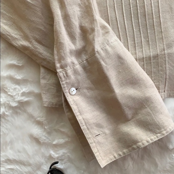 Neutral Linen Button Down - Picture 4 of 8